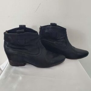 Frye Women's Monica Zip Booties Black Ankle Boots